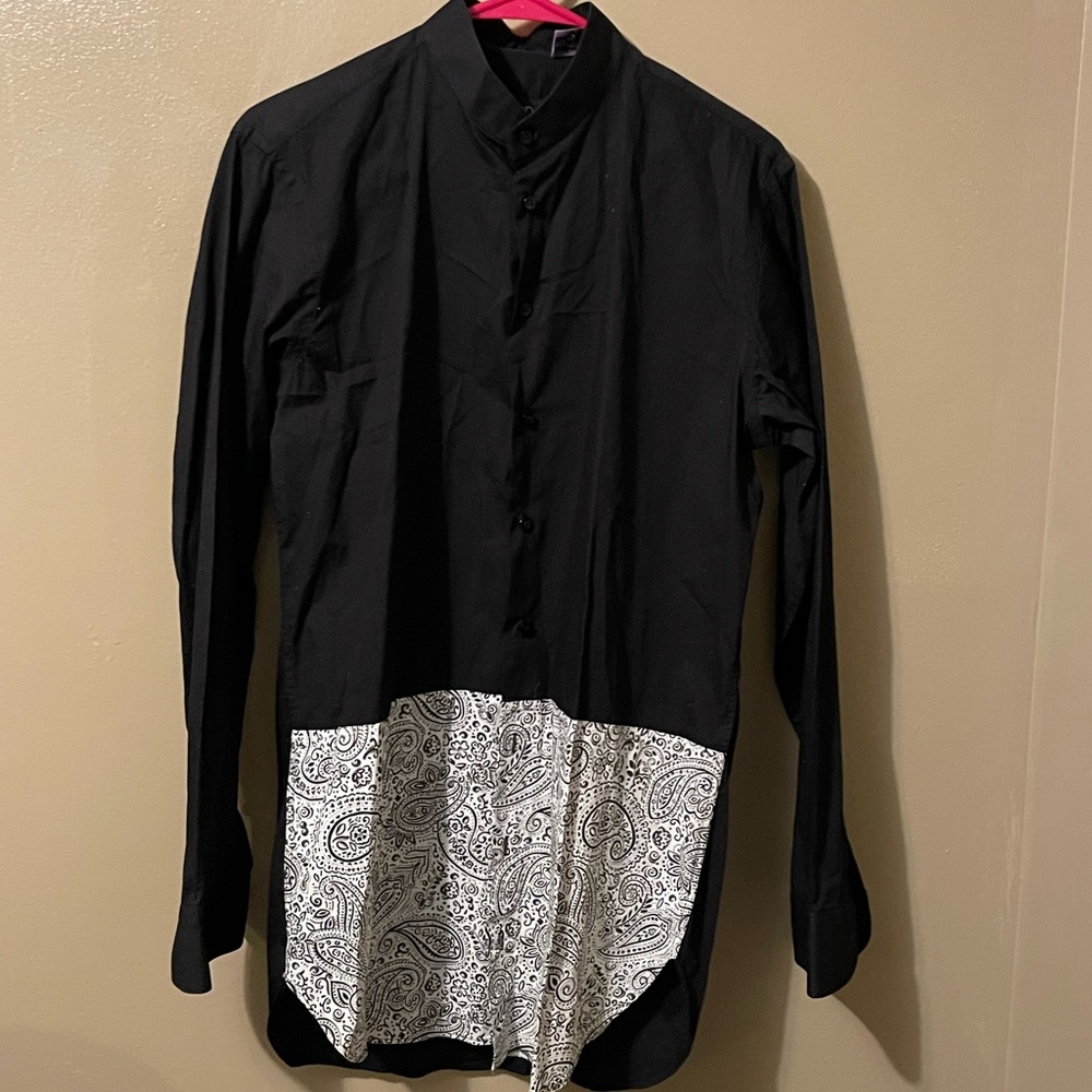 MENS MADD BUTTON UP SHIRT